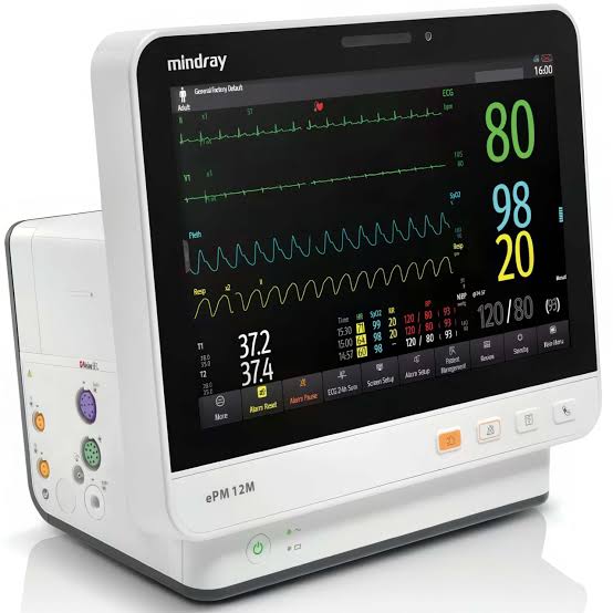 Monitor de signos vitales | Mindray |  ePM 12M | Básico
